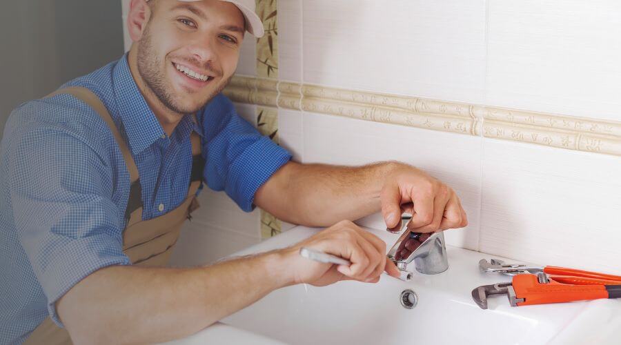 Professional clogged drains services in Alexander, IA